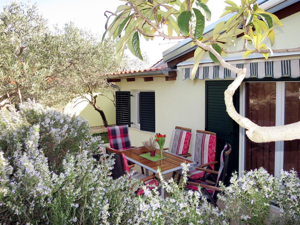 Holiday Home Camp Marko - Roz338 By Interhome Zečevo Kültér fotó